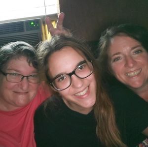 Meet your Posher, Lynda